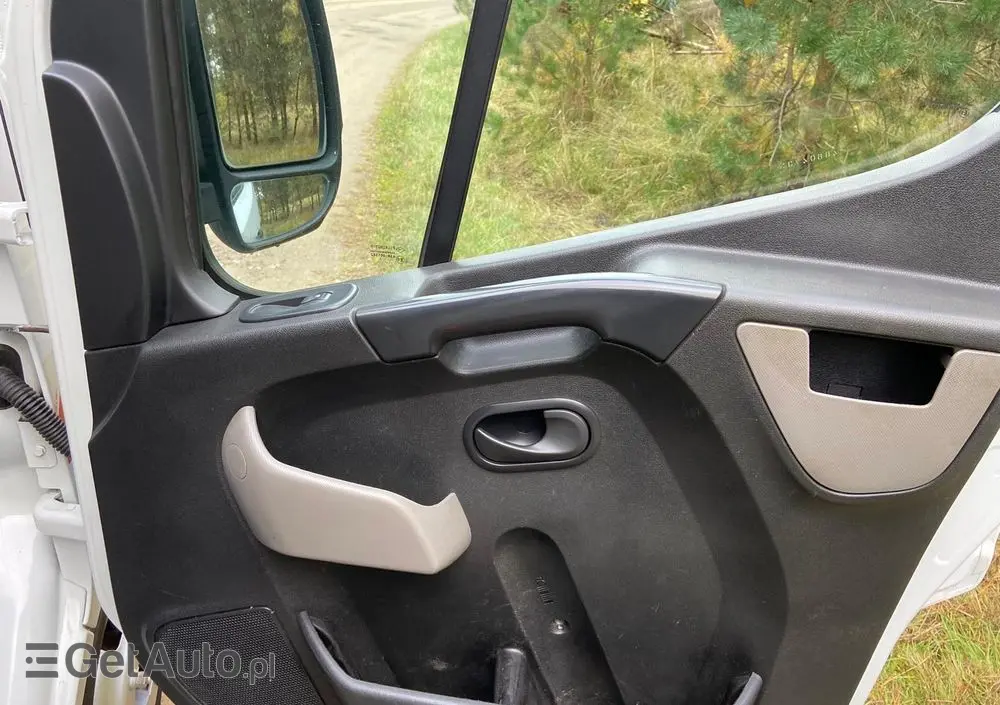 RENAULT Wywrotka Master 