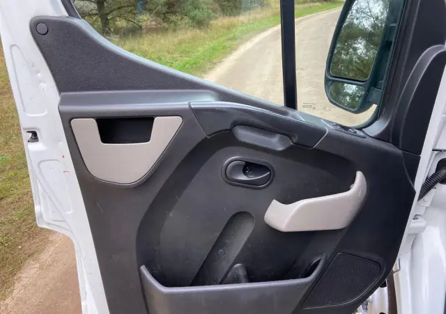 RENAULT Wywrotka Master 