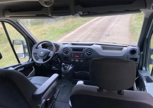 RENAULT Wywrotka Master 