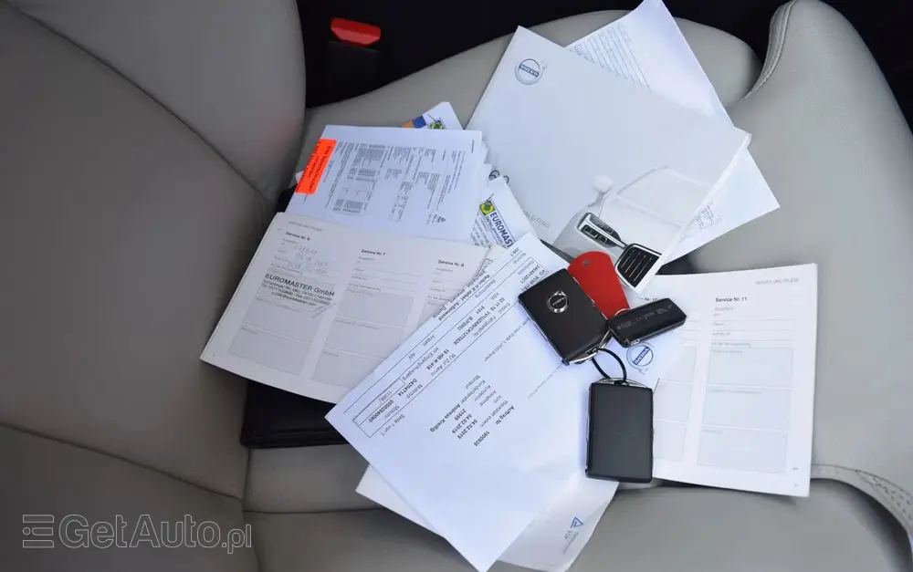 VOLVO XC 60 D4 Geartronic Momentum Pro