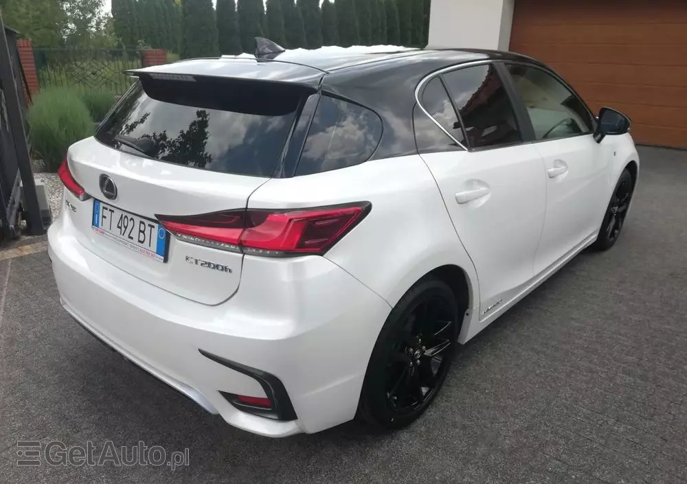 LEXUS CT 200h F Sport