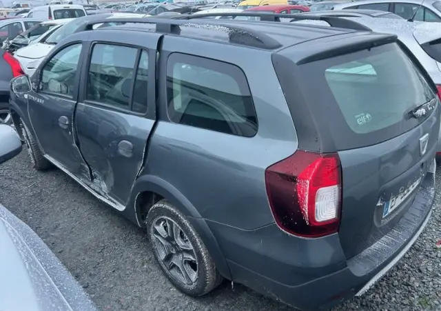 DACIA Logan 