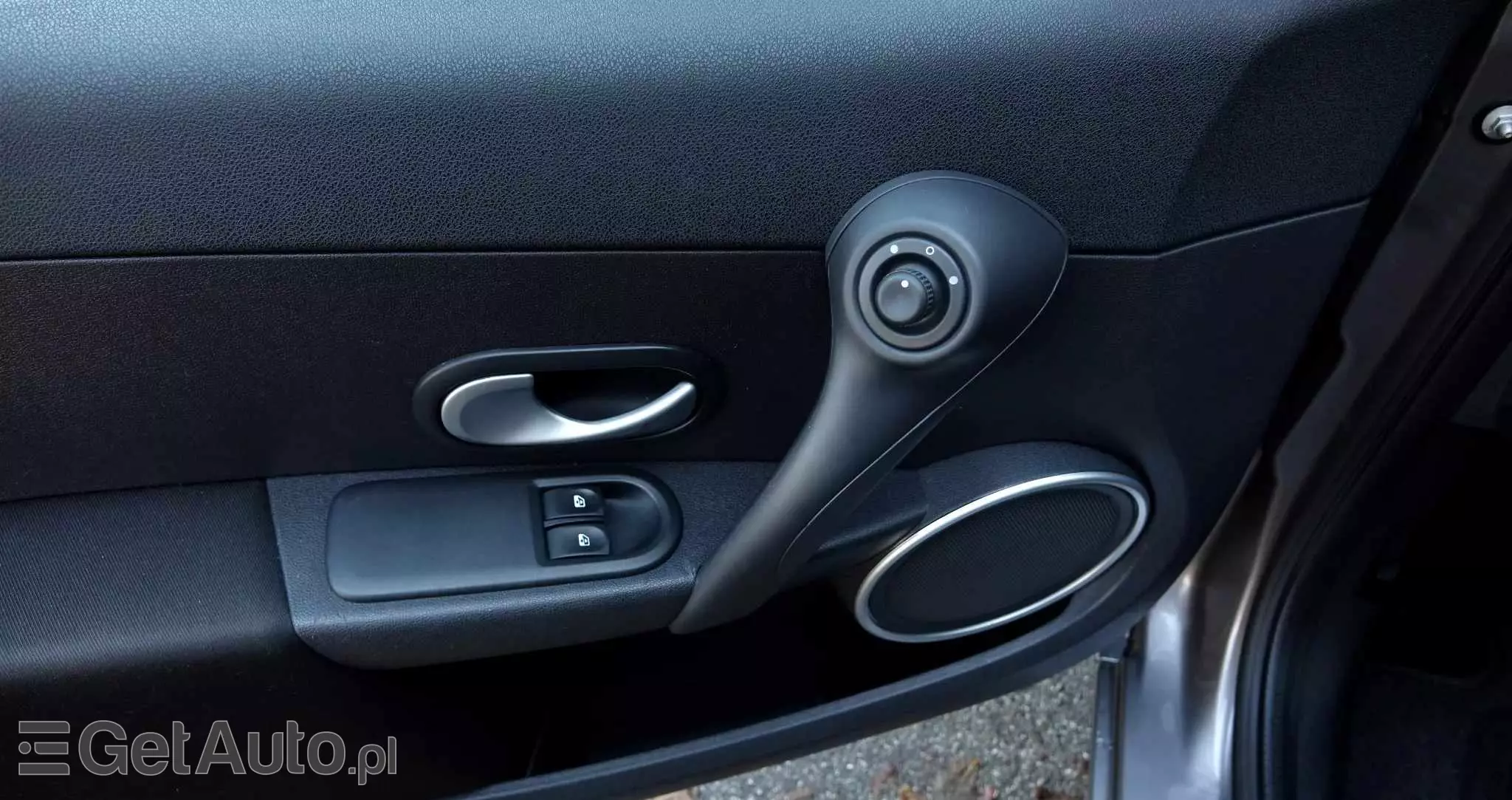 RENAULT Clio 1.2 16V TCE Edition Dynamique