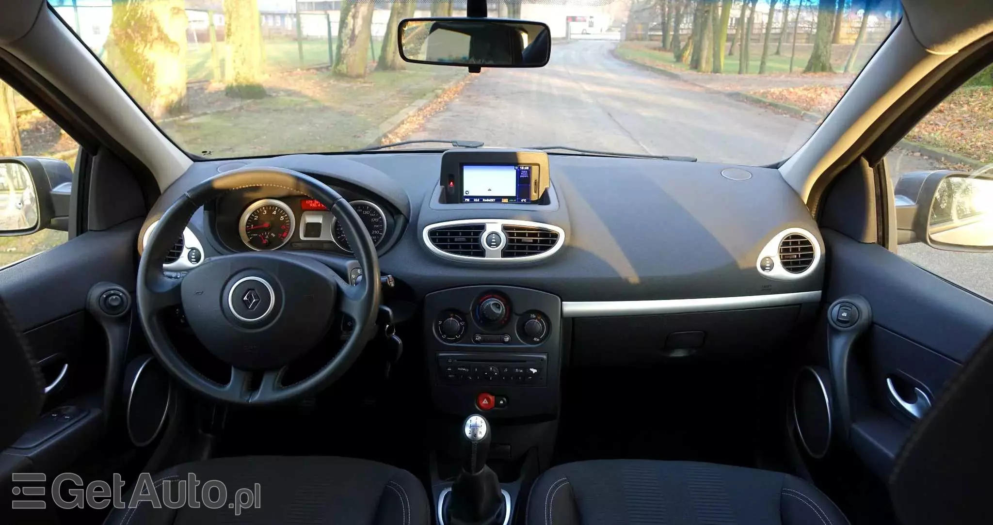 RENAULT Clio 1.2 16V TCE Edition Dynamique