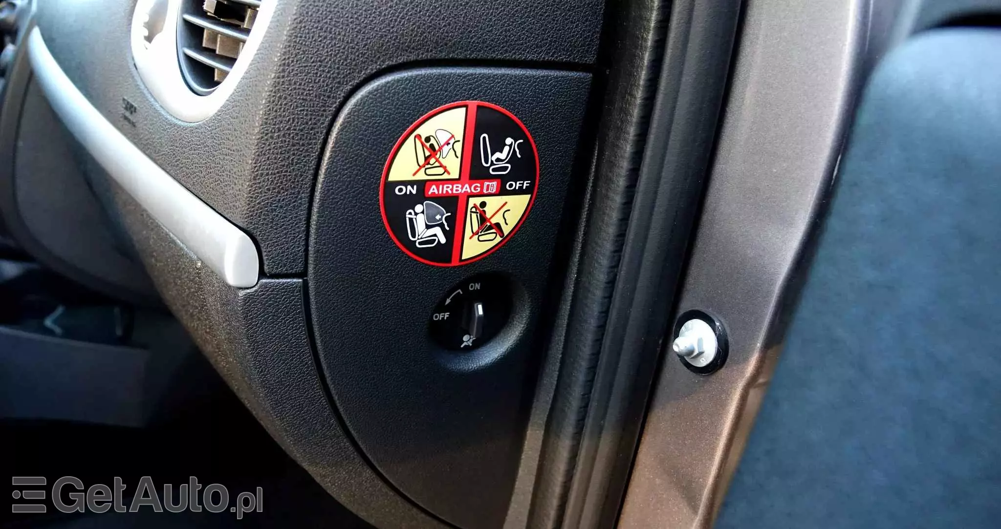 RENAULT Clio 1.2 16V TCE Edition Dynamique