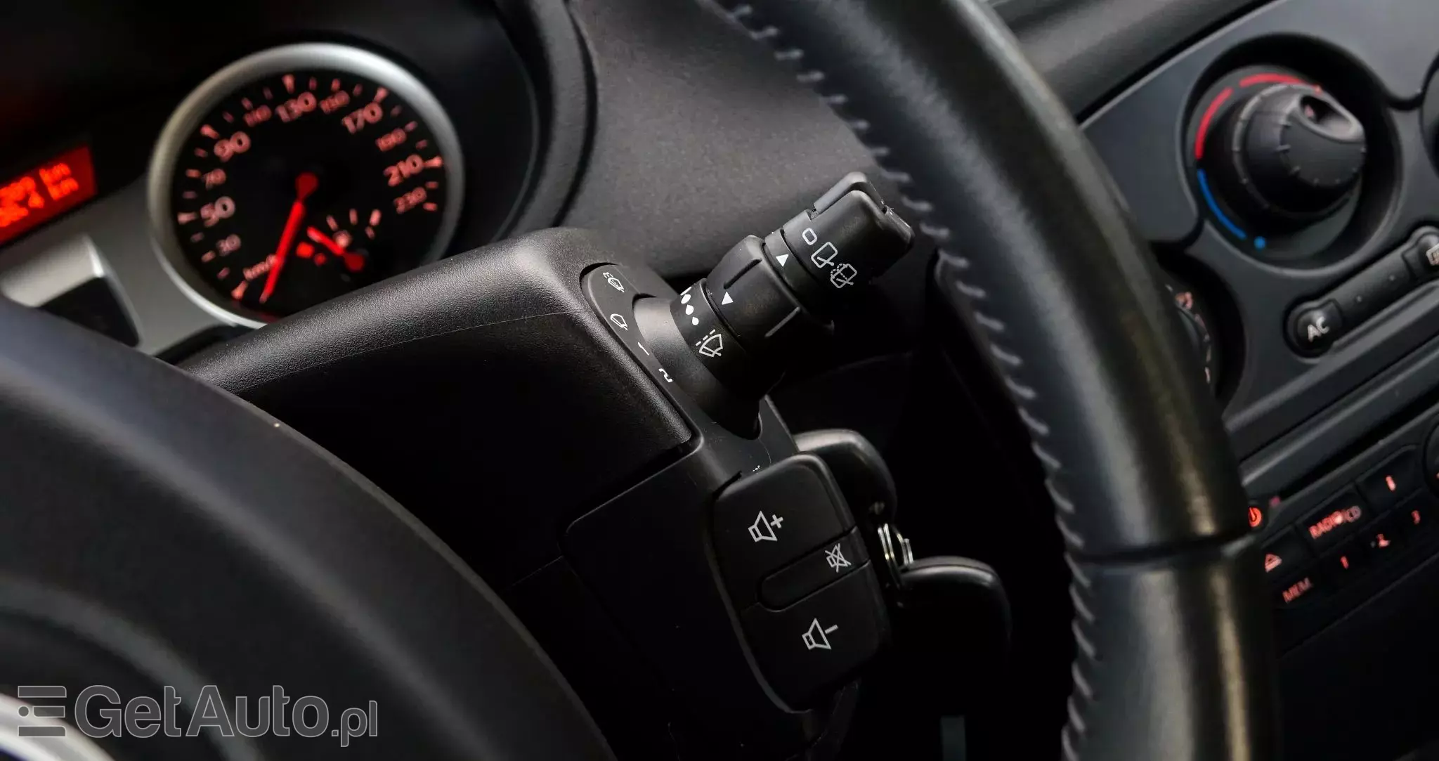 RENAULT Clio 1.2 16V TCE Edition Dynamique