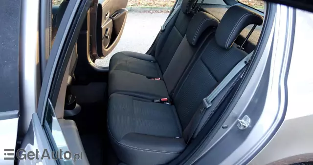 RENAULT Clio 1.2 16V TCE Edition Dynamique