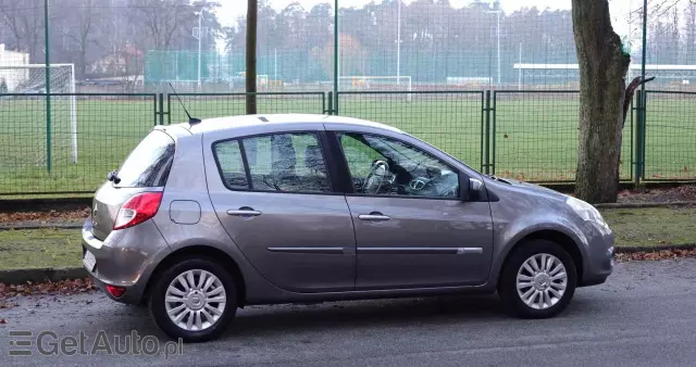 RENAULT Clio 1.2 16V TCE Edition Dynamique