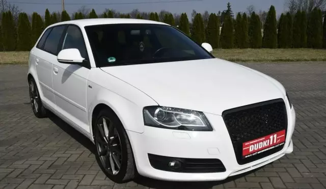 AUDI A3 