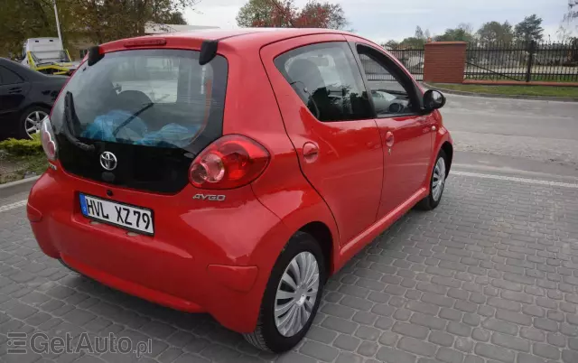 TOYOTA Aygo 1.0 VVT-i