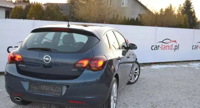 OPEL Astra 