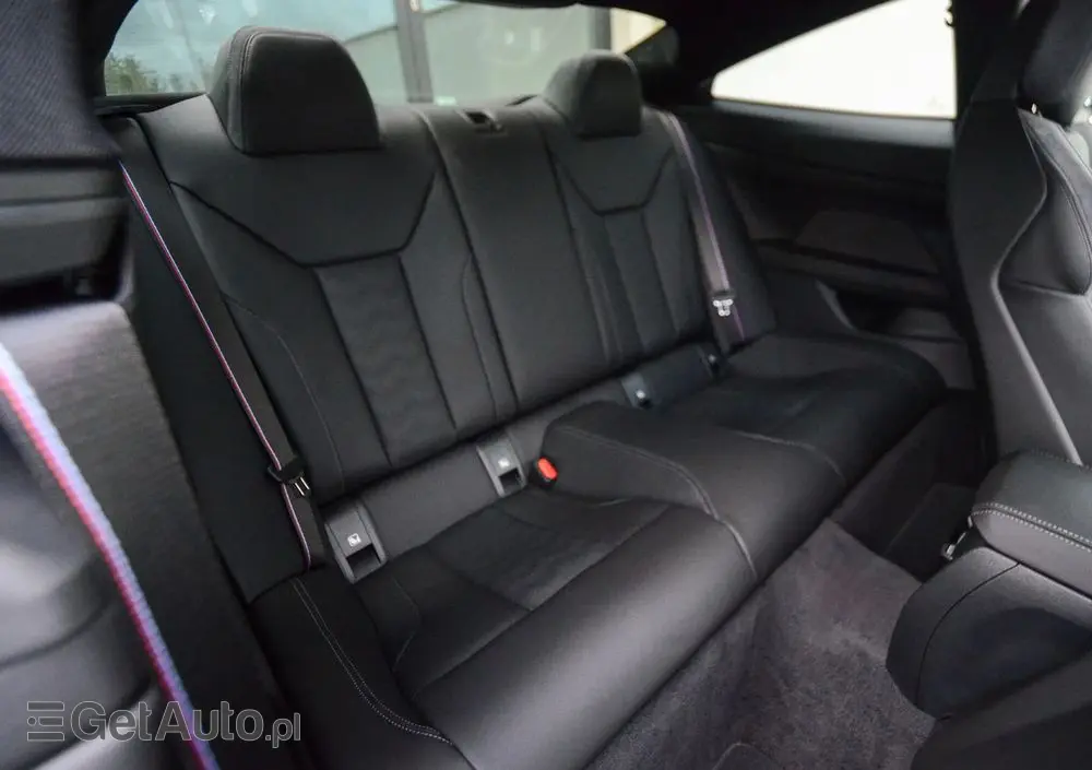 BMW M4 Competition M xDrive sport