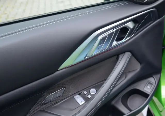 BMW M4 Competition M xDrive sport