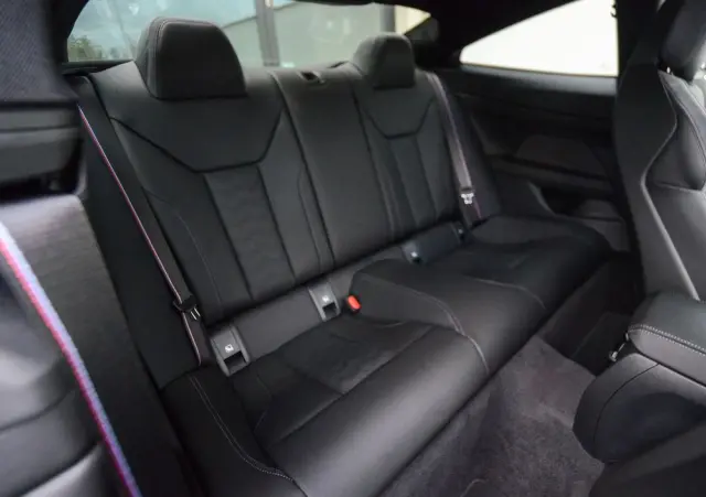 BMW M4 Competition M xDrive sport