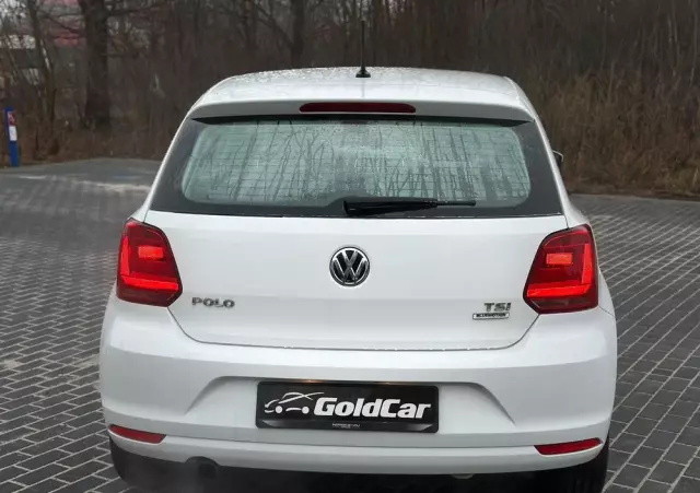 VOLKSWAGEN Polo 1.2 TSI (Blue Motion Technology) Highline
