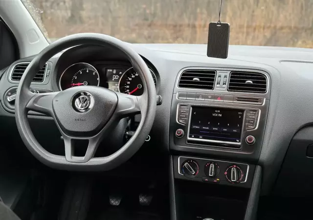 VOLKSWAGEN Polo 1.2 TSI (Blue Motion Technology) Highline