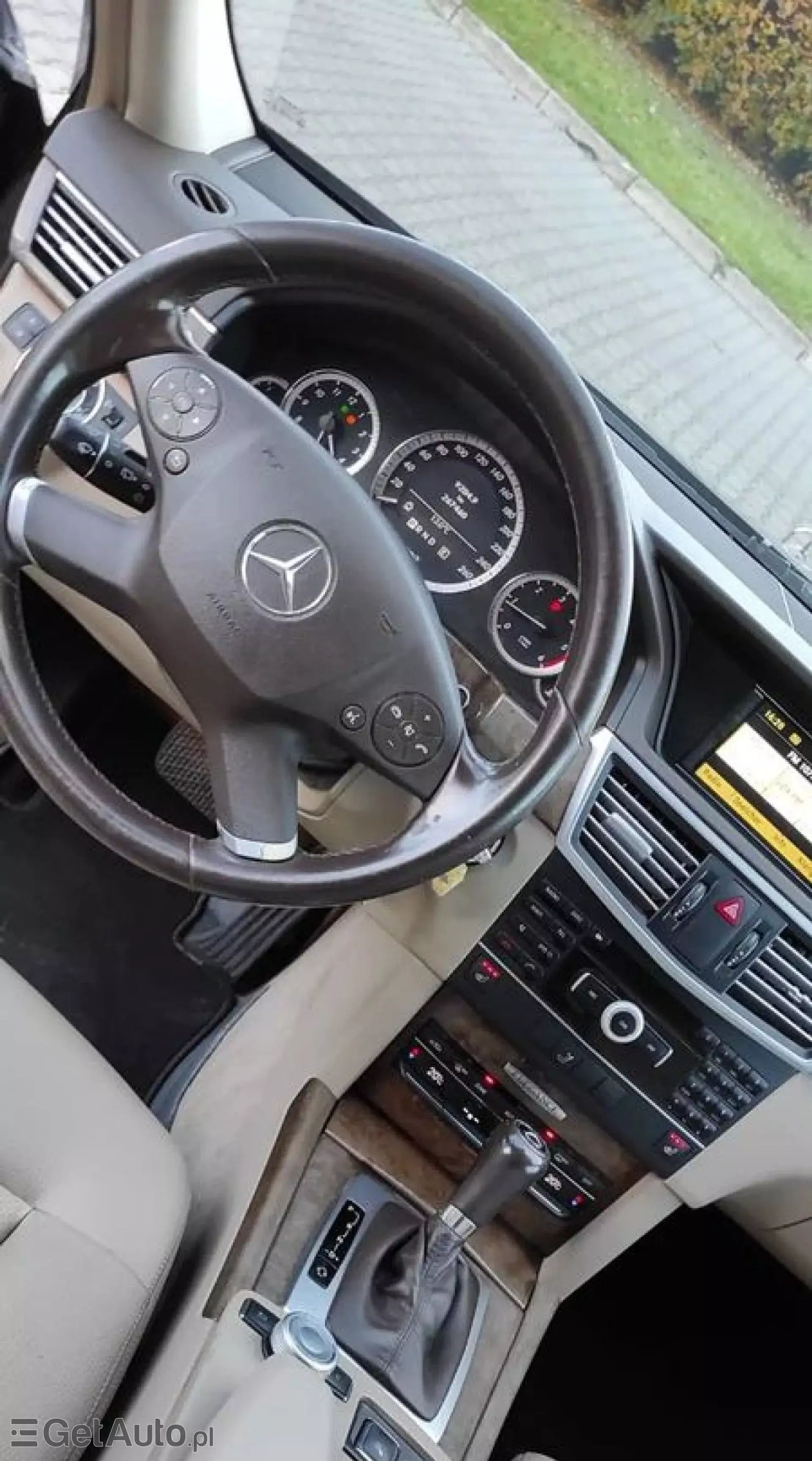 MERCEDES-BENZ Klasa E 