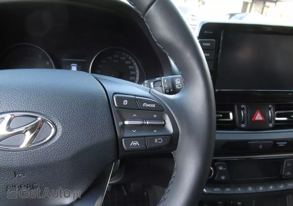 HYUNDAI I30 1.0 T-GDI Smart DCT