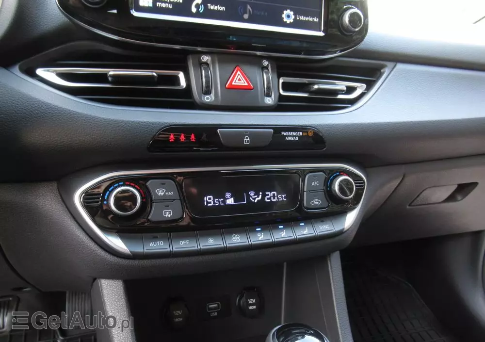 HYUNDAI I30 1.0 T-GDI Smart DCT