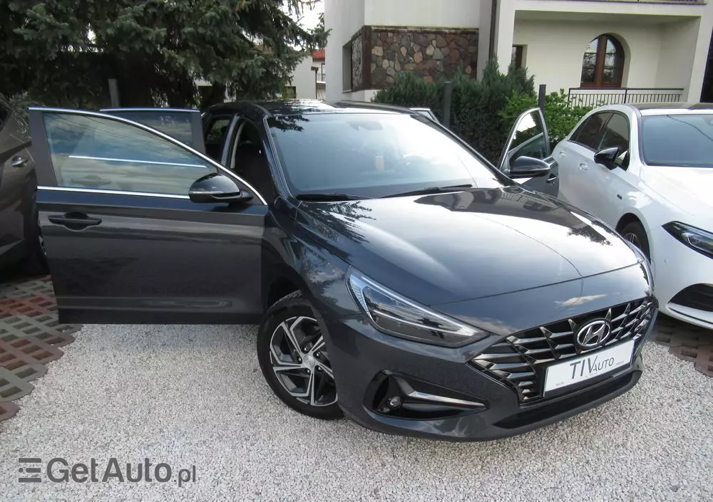 HYUNDAI I30 1.0 T-GDI Smart DCT