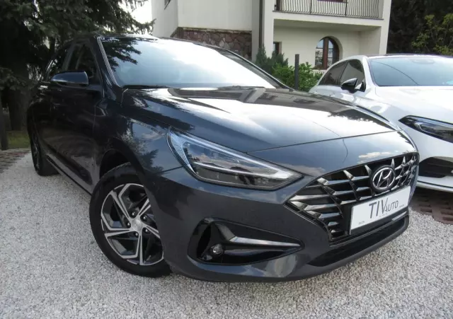 HYUNDAI I30 1.0 T-GDI Smart DCT