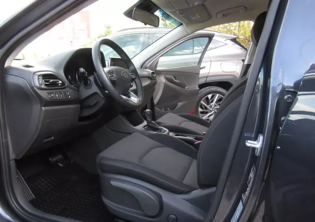 HYUNDAI I30 1.0 T-GDI Smart DCT