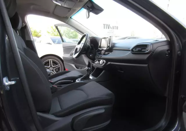 HYUNDAI I30 1.0 T-GDI Smart DCT