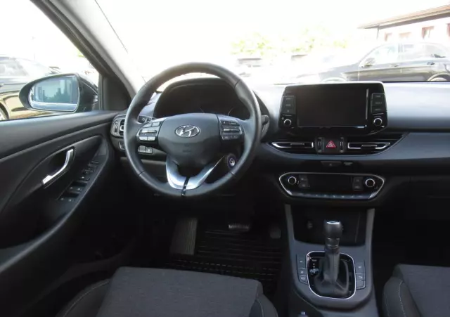HYUNDAI I30 1.0 T-GDI Smart DCT