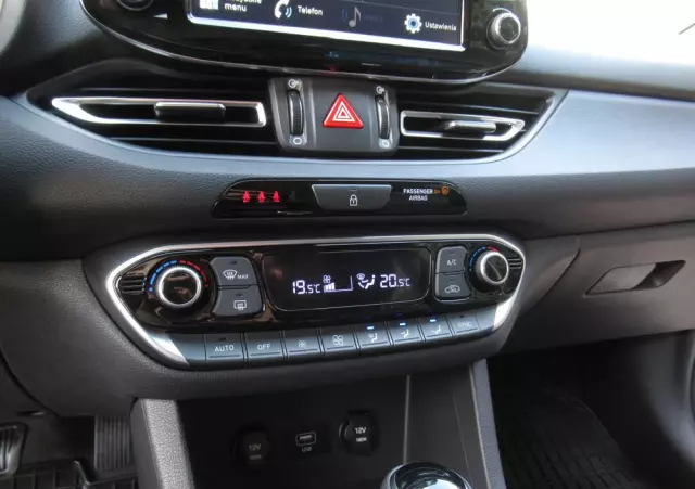 HYUNDAI I30 1.0 T-GDI Smart DCT