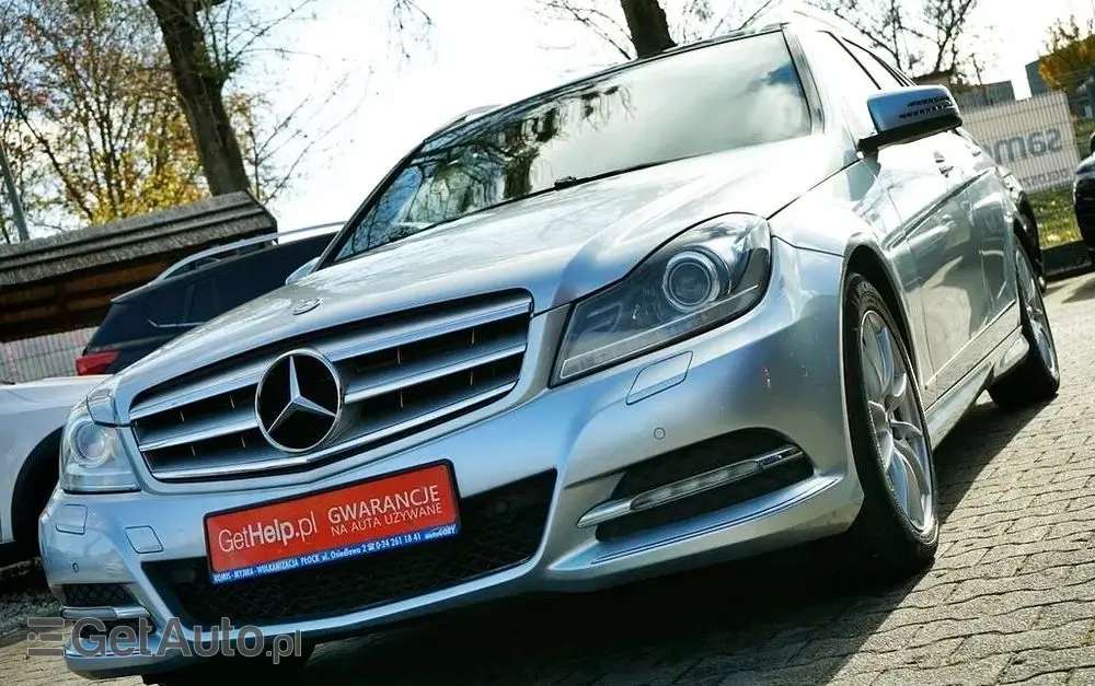 MERCEDES-BENZ Klasa C 200 CDI BlueEff Avantgarde