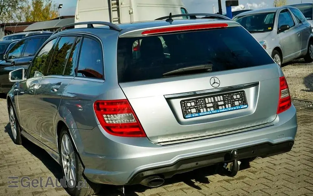 MERCEDES-BENZ Klasa C 200 CDI BlueEff Avantgarde