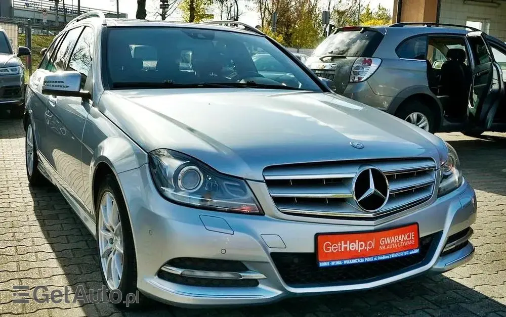 MERCEDES-BENZ Klasa C 200 CDI BlueEff Avantgarde