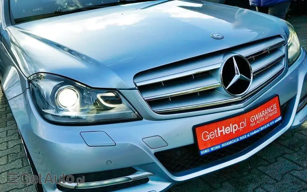 MERCEDES-BENZ Klasa C 200 CDI BlueEff Avantgarde