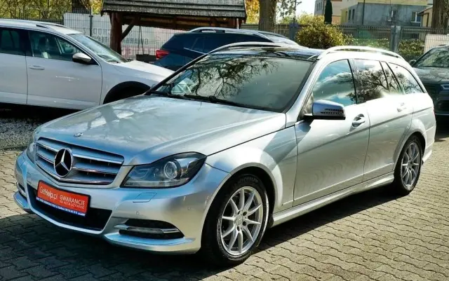 MERCEDES-BENZ Klasa C 200 CDI BlueEff Avantgarde