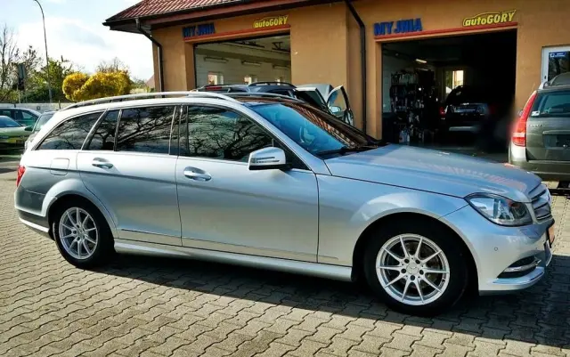 MERCEDES-BENZ Klasa C 200 CDI BlueEff Avantgarde