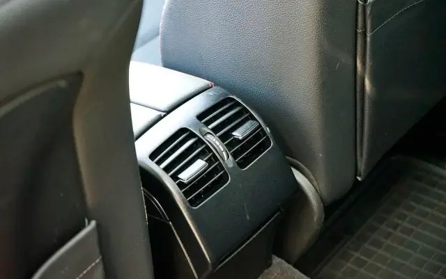 MERCEDES-BENZ Klasa C 200 CDI BlueEff Avantgarde