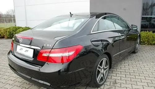MERCEDES-BENZ Klasa E 