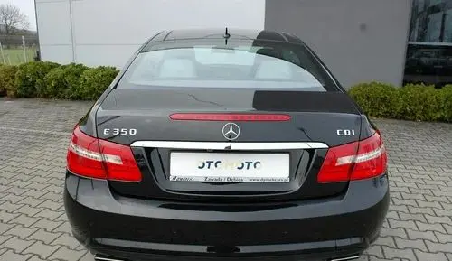 MERCEDES-BENZ Klasa E 