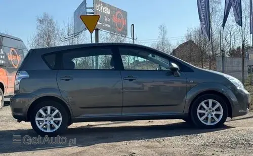 TOYOTA Corolla Verso 