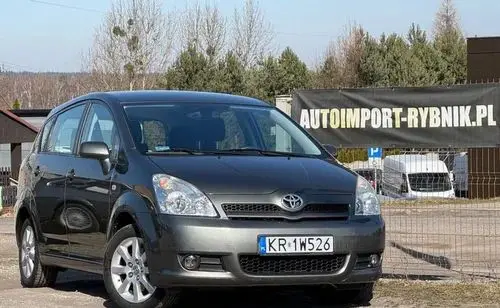 TOYOTA Corolla Verso 