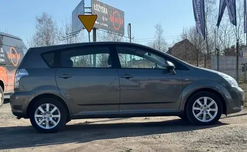 TOYOTA Corolla Verso 