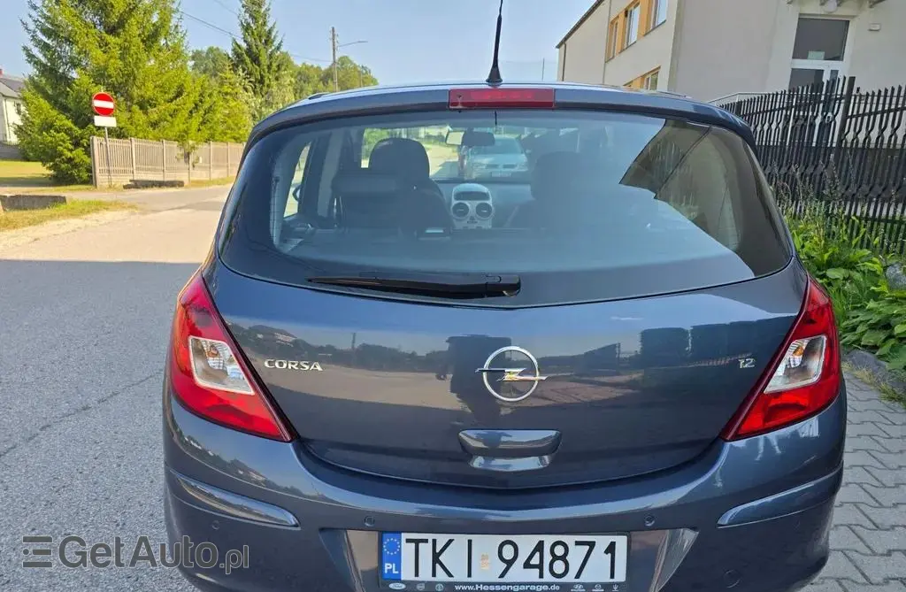 OPEL Corsa 