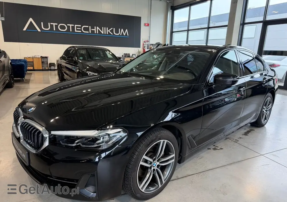 BMW Seria 5 520d xDrive Business Edition