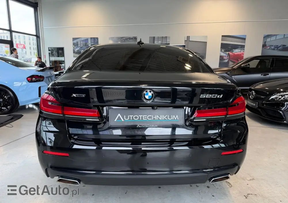BMW Seria 5 520d xDrive Business Edition