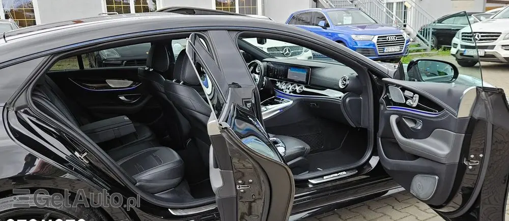 MERCEDES-BENZ AMG GT 43