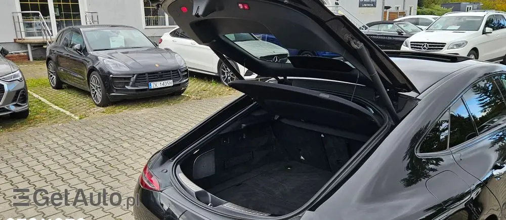 MERCEDES-BENZ AMG GT 43