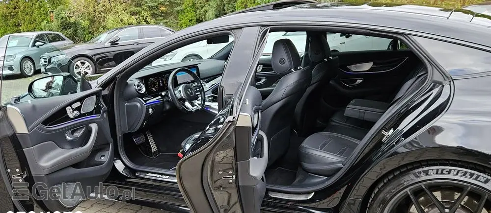 MERCEDES-BENZ AMG GT 43