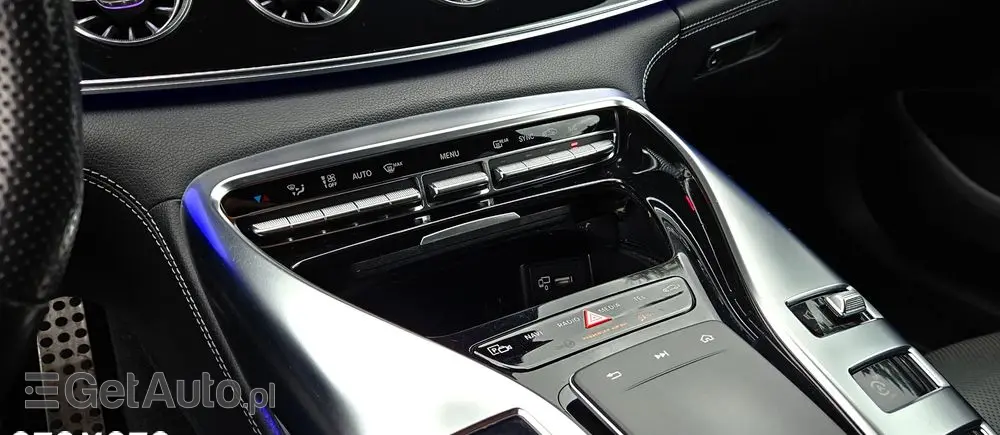 MERCEDES-BENZ AMG GT 43
