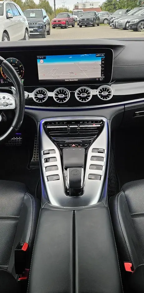 MERCEDES-BENZ AMG GT 43