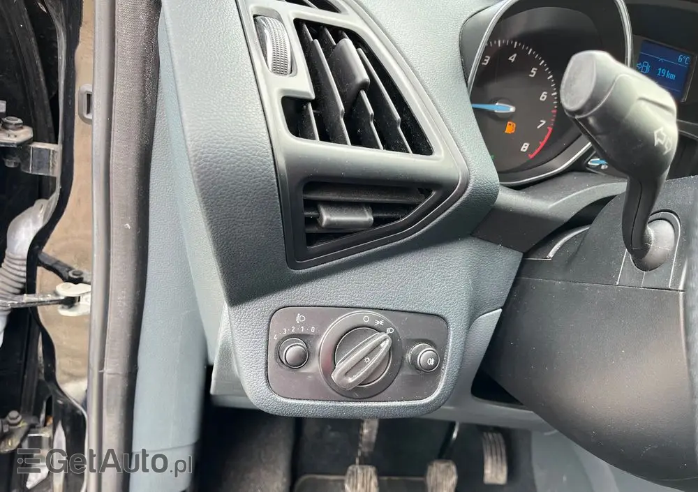 FORD C-MAX 1.6 Ambiente